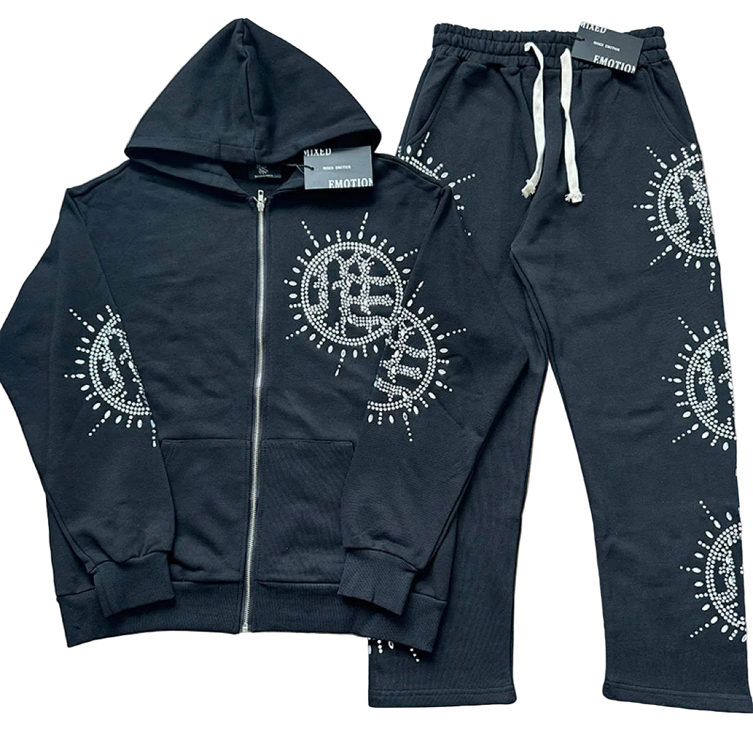 MIXED EMOTION Sparkle Graphic Sweatsuit