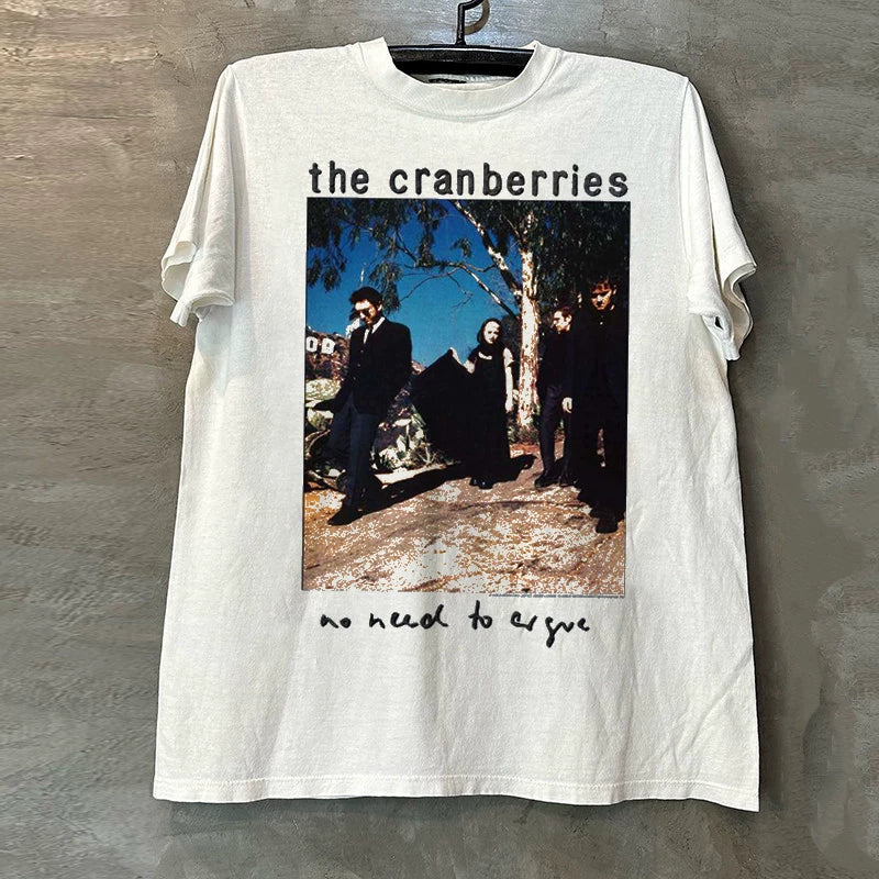 The Cranberries, a high-end and touching band, features printed short sleeved vintage T-shirts for men